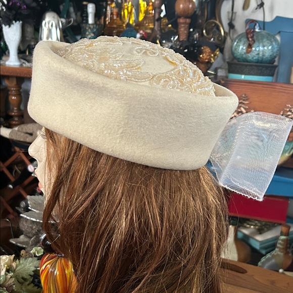 Elegant Vintage Cream Embellished Wool Pillbox Hat